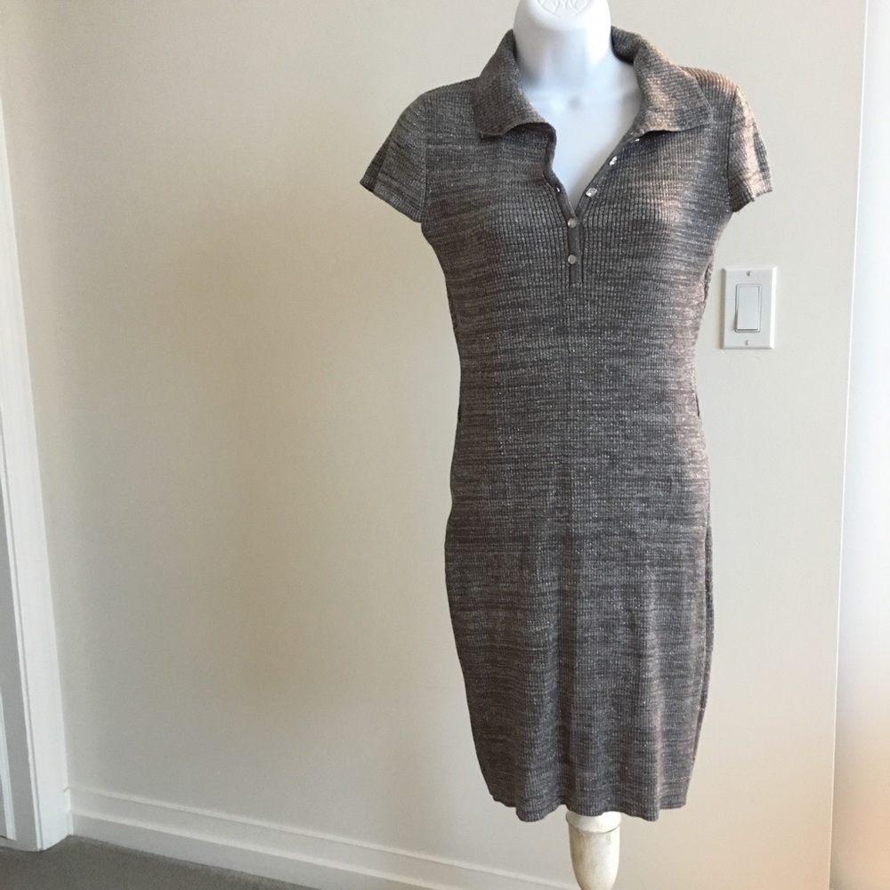 Dress - Picture 2 of 4